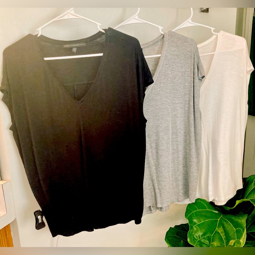 Black House | White Market Size XS v-neck tunic shirts.